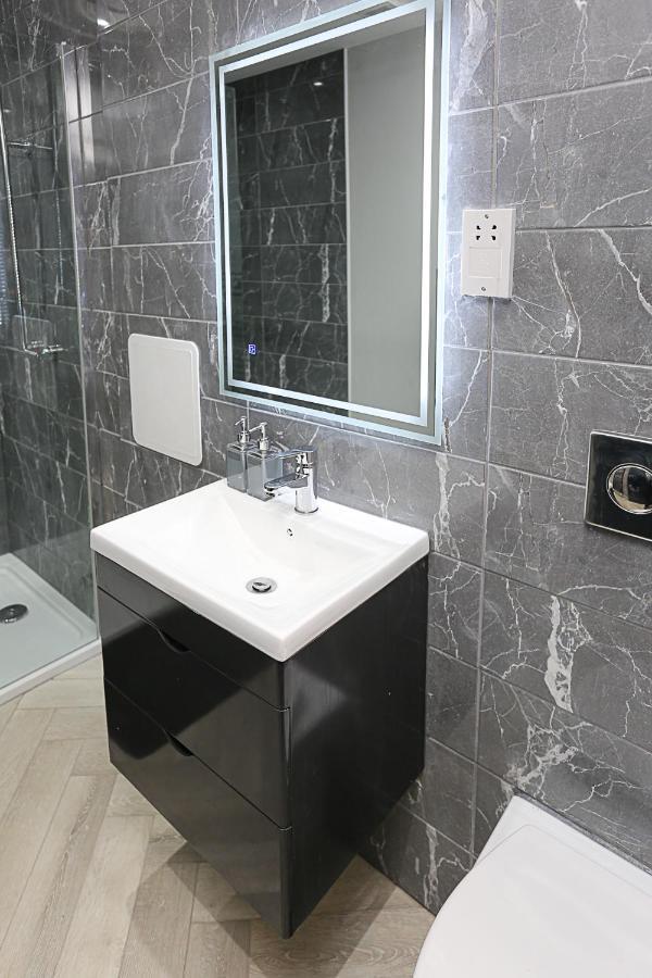 No1 Luxury Service Apartments Belfast Exterior photo
